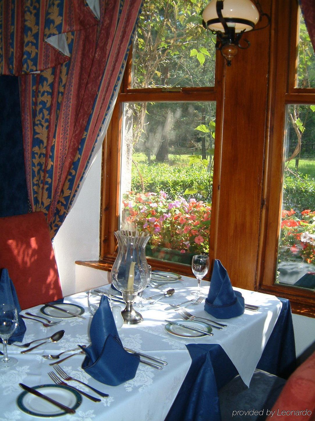 Loch Kinord Hotel Dinnet Restaurang bild